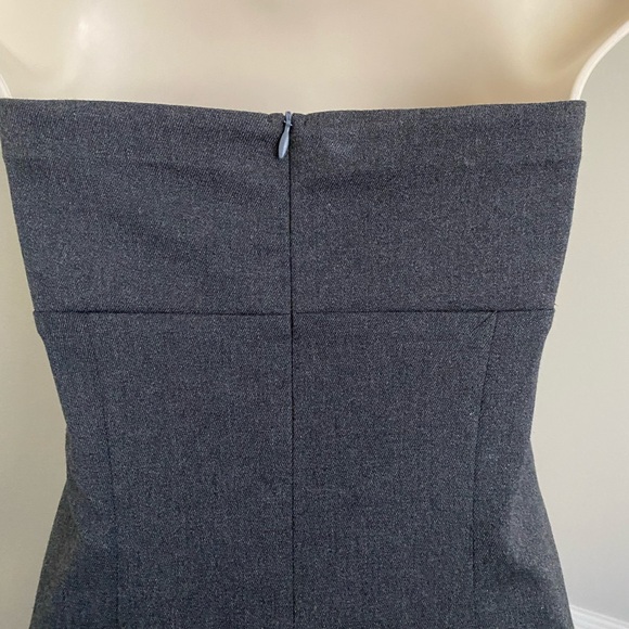 Elegant Gray Strapless Dress with Silver Silk Bow - Picture 5 of 6